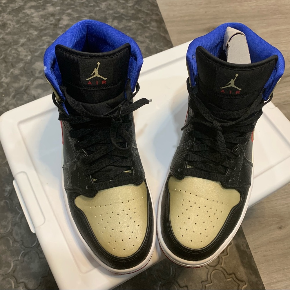 Mens Nike Air Jordans 1 mid Black, Gold, & red